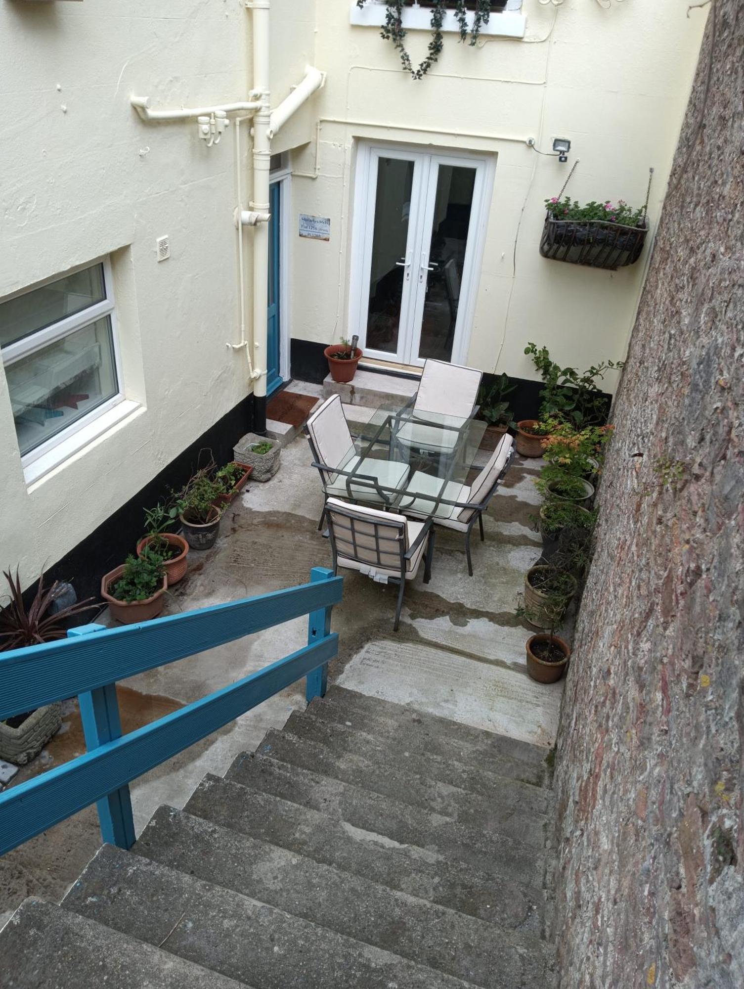 Apartamento Moriarty'S Mess Plymouth Exterior foto